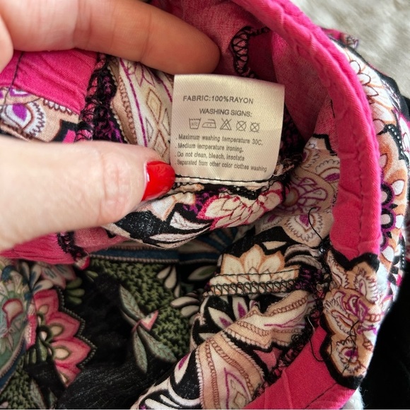 Boho Black and Pink Patterned Lightweight Baggy Pants - Picture 5 of 9